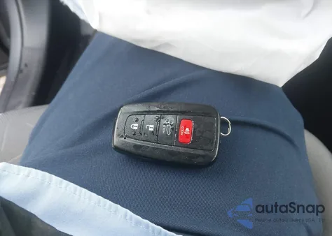 2025 Toyota Rav4 Hybrid Xle z USA, uszkodzony, nr VIN JTMRWRFV1SD331601